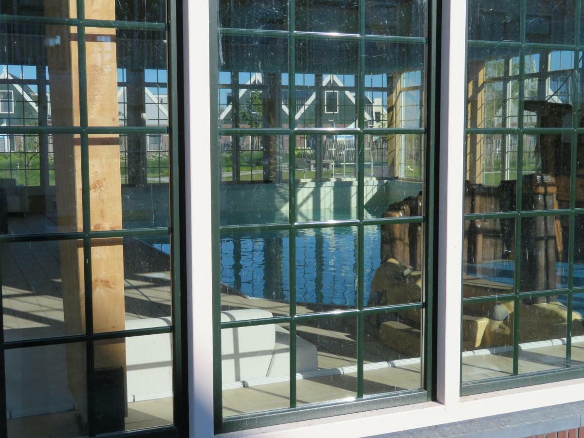 Luxurious Water Villa Uitdam Exterior foto